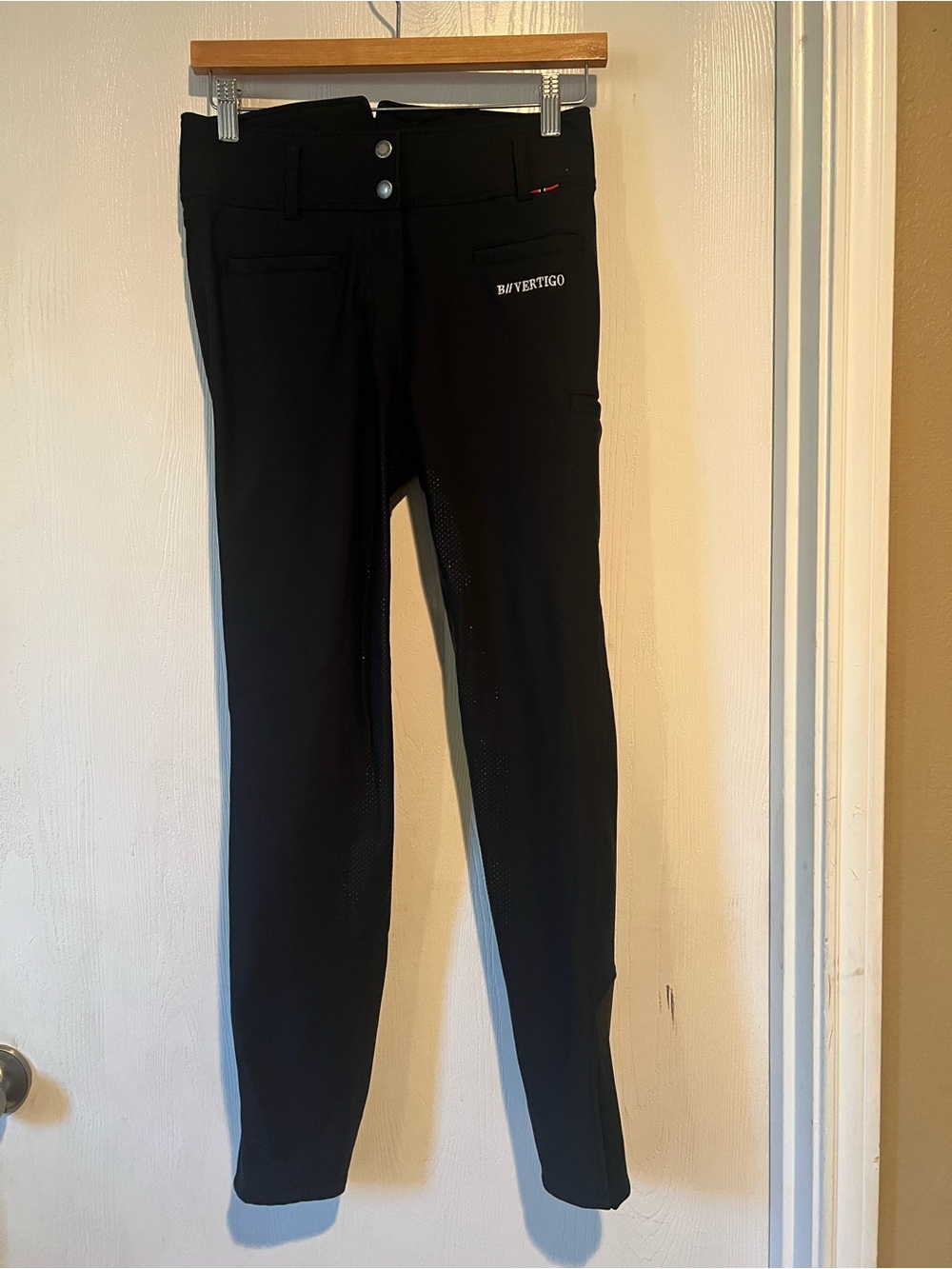 B Vertigo Black  Thermo Full Seat Riding Breeches Riding Women’s US 24